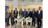 اهدای گزیدهای از آثار سازمان مطالعه و تدوین «سمت» در حضور سفیر و رایزنان فرهنگی و علمی جمهوری اسلامی ایران به دانشگاه تحقیقات ملّی مدرسه عالی اقتصاد مسکو